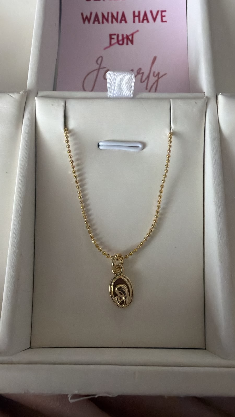 Cadena de Virgen de Suyapa